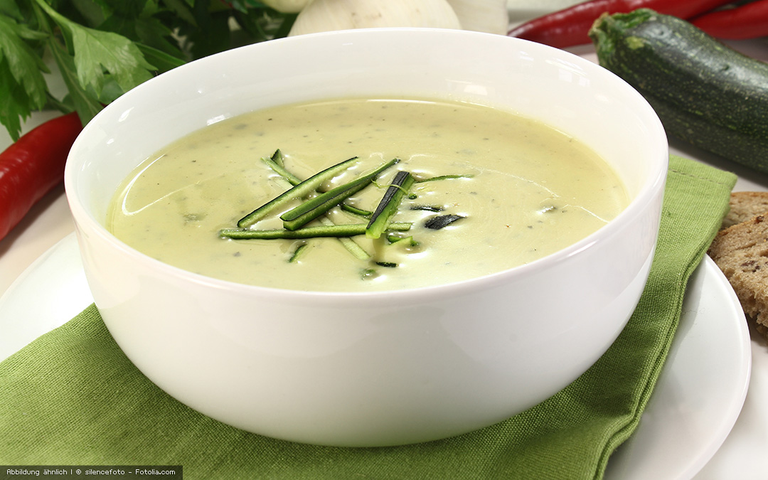 Zucchini-Creme-Suppe, einfach &amp; rohköstlich aus dem Vitamix » Rohkost.de