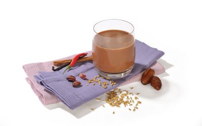 Scharfer Hafer-Kakao mit Wild-Erdnüssen