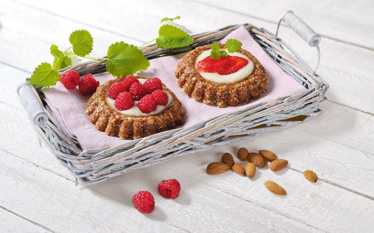 Sommerliche Obst-Törtchen