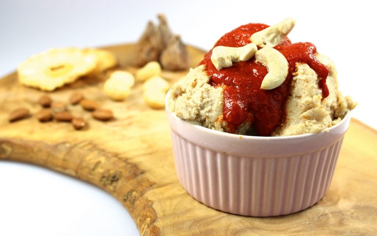 Tropisches Nuss-Sorbet