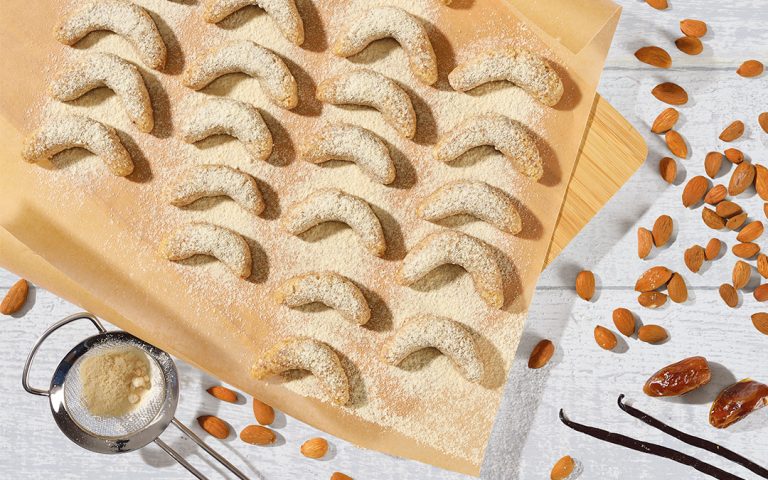 Rohköstliche Vanillekipferl