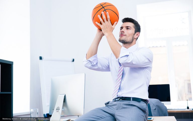 An die Arbeit! Fünf Fit-Tipps für Bürostuhlakrobaten