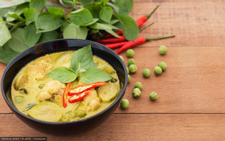 Soyabella Rezept – vegane Curry Gemüse Suppe