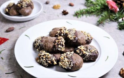 Köstliche Walnussplätzchen mit Schokolade von Angela Griem
